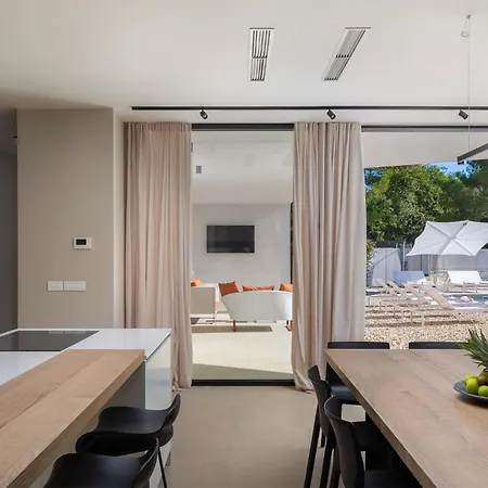 Aron Ferienhaus *