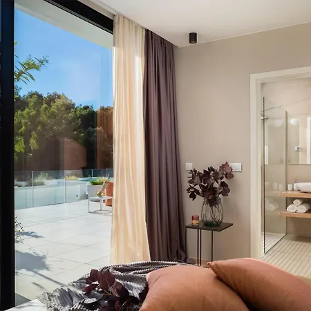 Holiday home Aron
