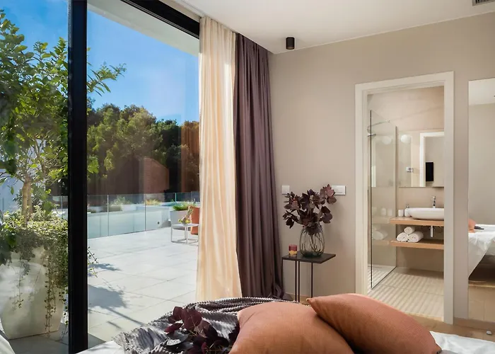 בית נופש Aron